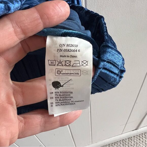 MONKI Velvet Blue Blazer Jacket - Picture 5 of 9